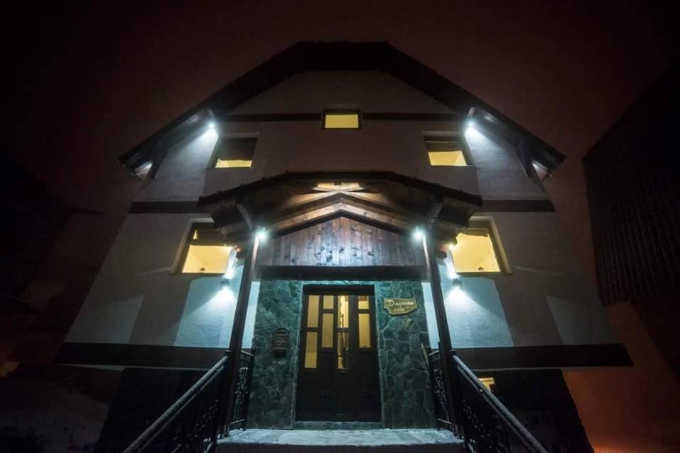 Drugarska Prica-Lana Hotel Яхорина Екстериор снимка